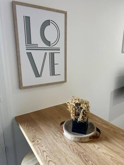 Apartment Creme *