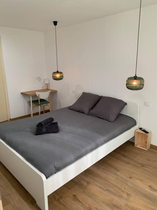 Creme Apartment